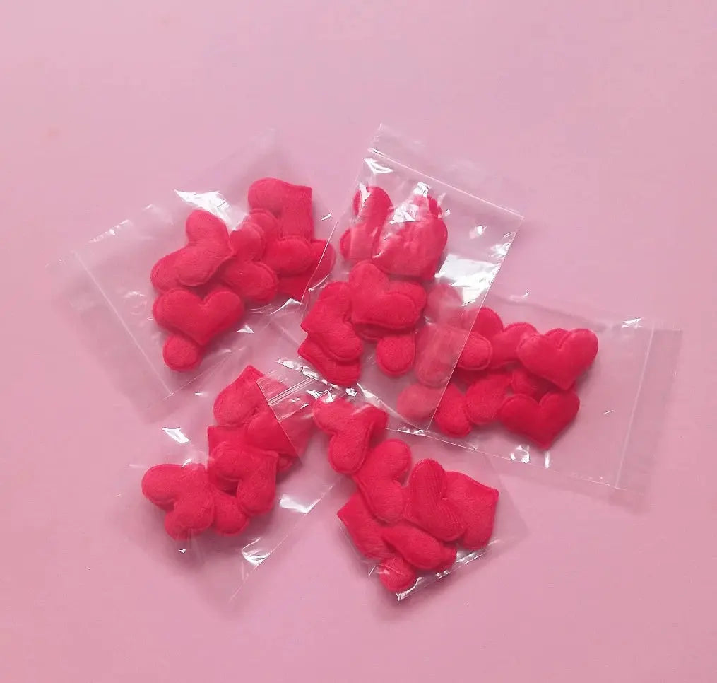 Plüss szívecskék (8db) Borbolya