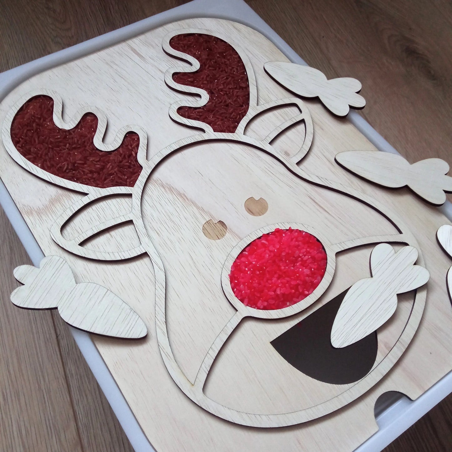 Flisat Insert kreatív tábla - "Etesd meg Rudolfot" 5db színezhető répával