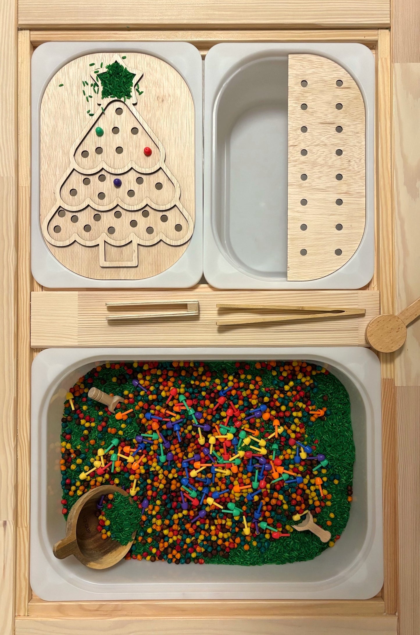 Flisat Insert kreatív tábla - Karácsonyfa színes pom-pom válogatással