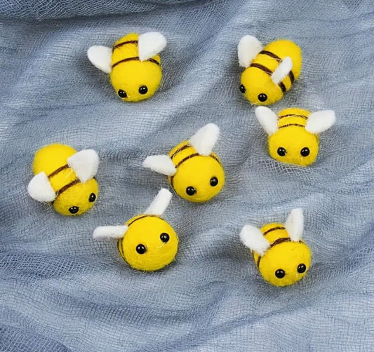 Pom-pom bees (8pcs)